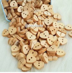 NATURAL AHŞAP KALP DÜĞME 14 MM