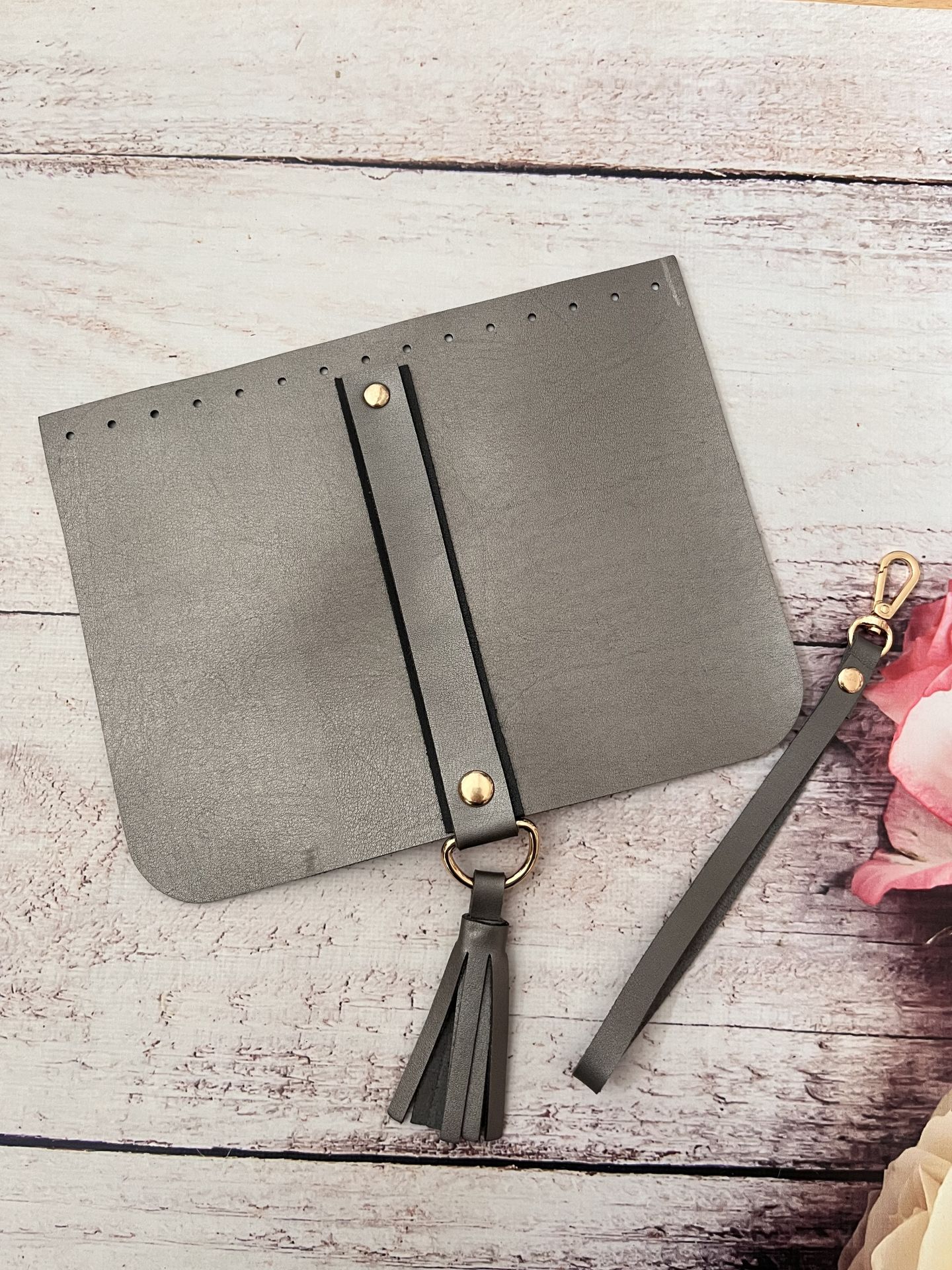 CLUTCH ÇANTA  ELCİKLİ SET PÜSKÜLLÜ 23 CM gri