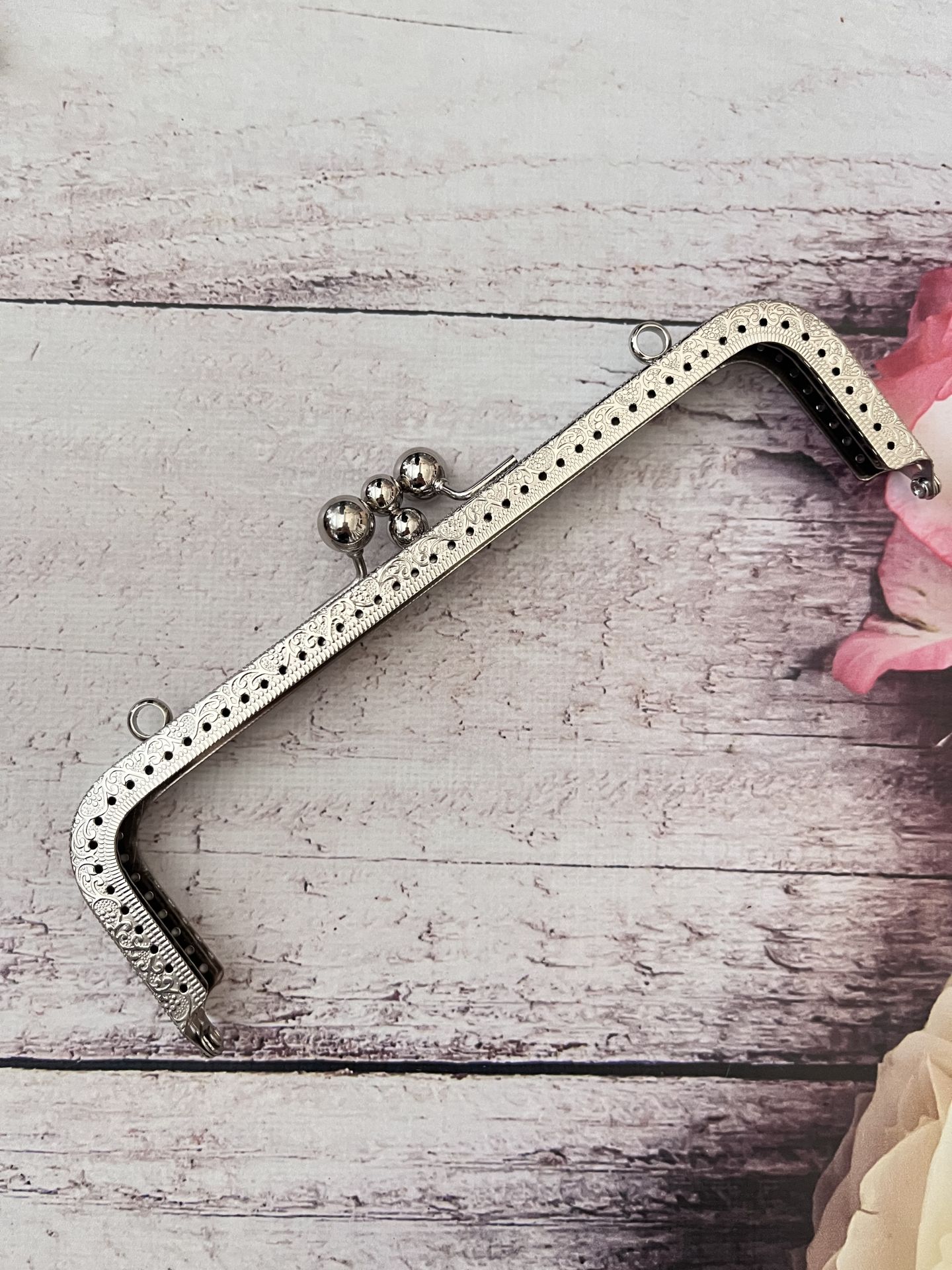 20 CM METAL ÇANTA KULPU  2 BÖLMELİ MODEL M-28 Gümüş