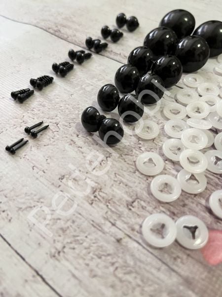 OVAL GÖZ HELLO KİTTİY