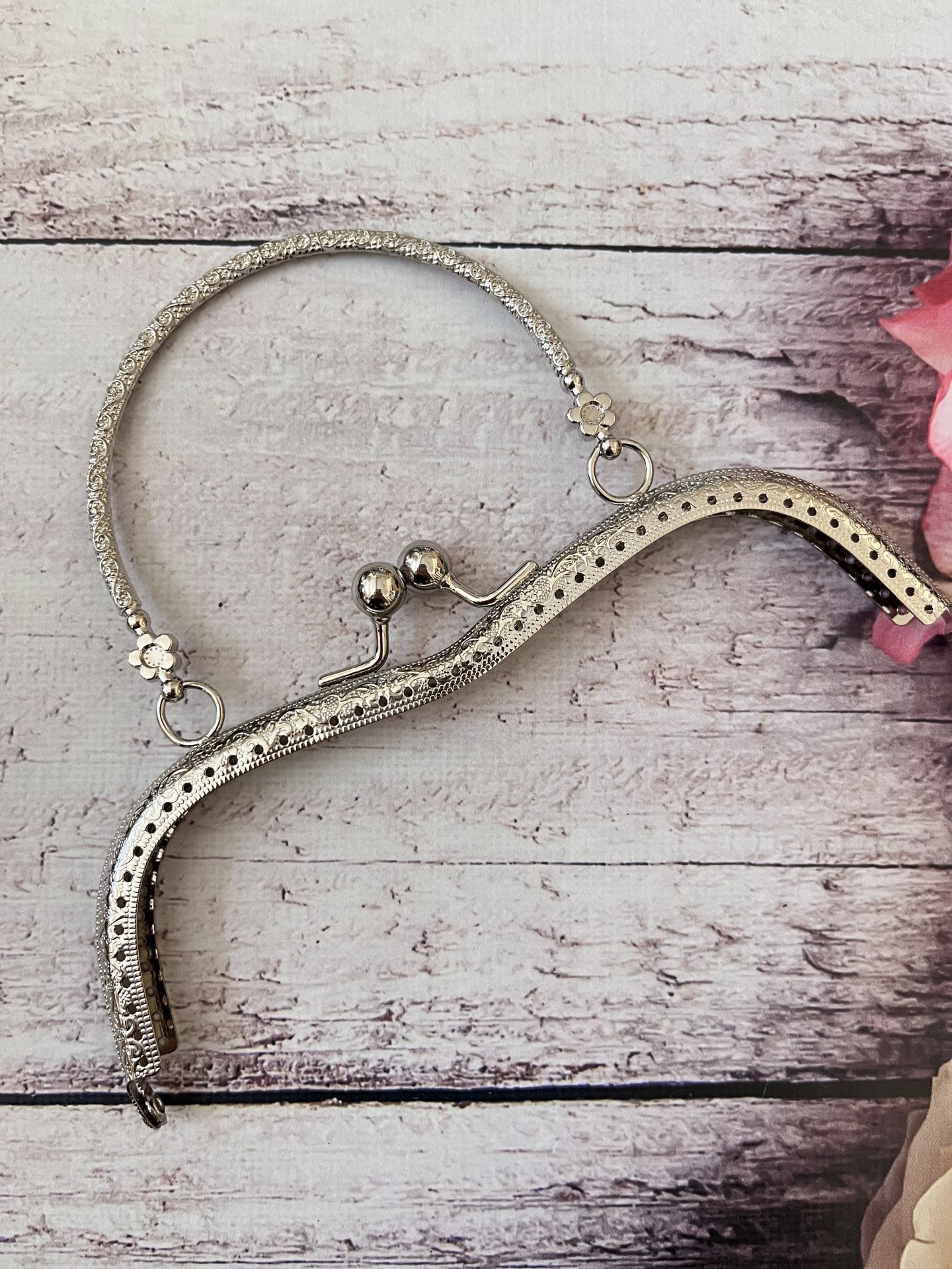 18 CM METAL ÇANTA KULPU   MODEL M-22 Gümüş