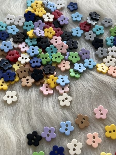 12 MM ÇİÇEK DÜĞME 34 ADET SET