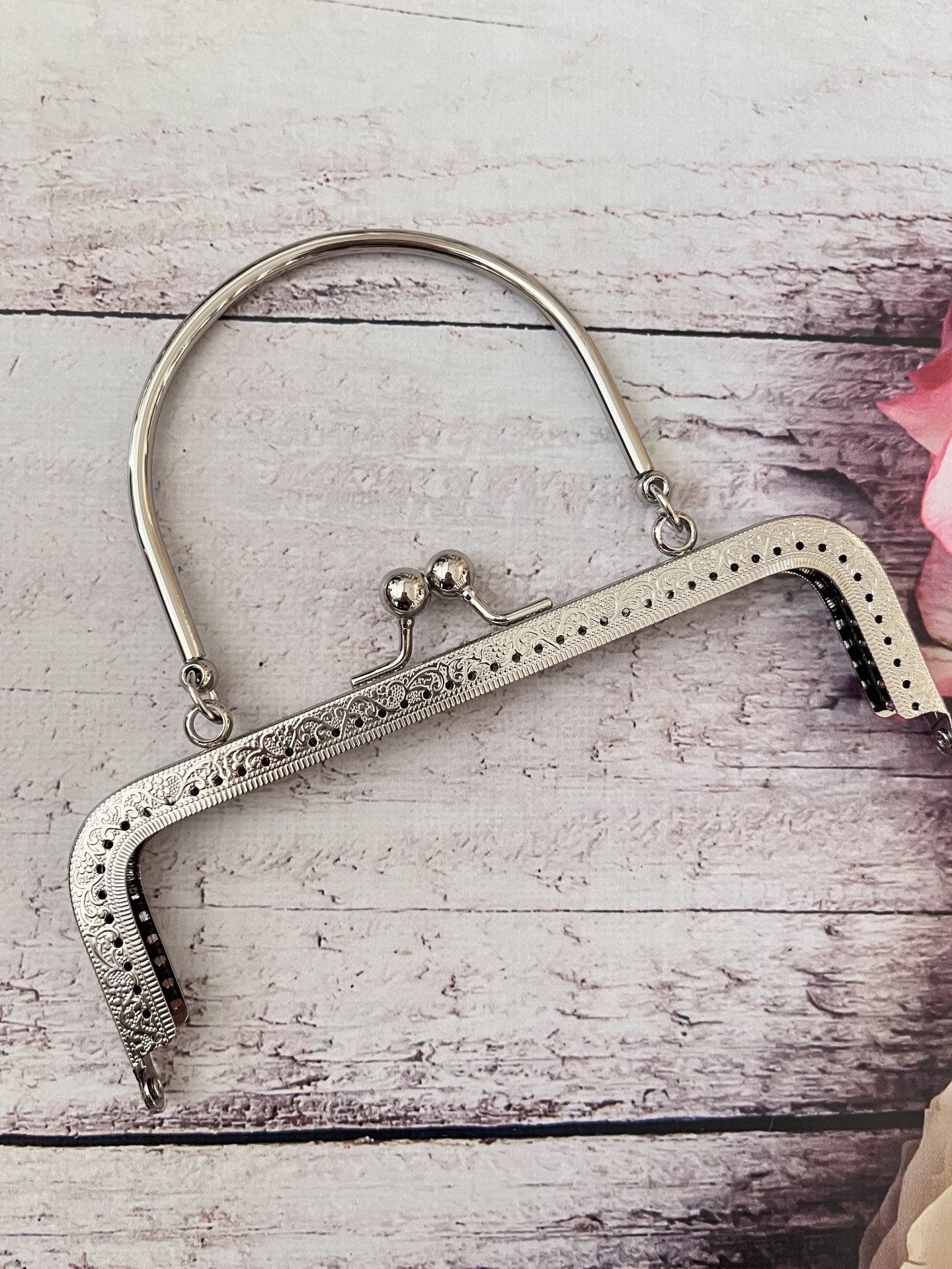 18 CM METAL ÇANTA KULPU   MODEL M-16 Gümüş