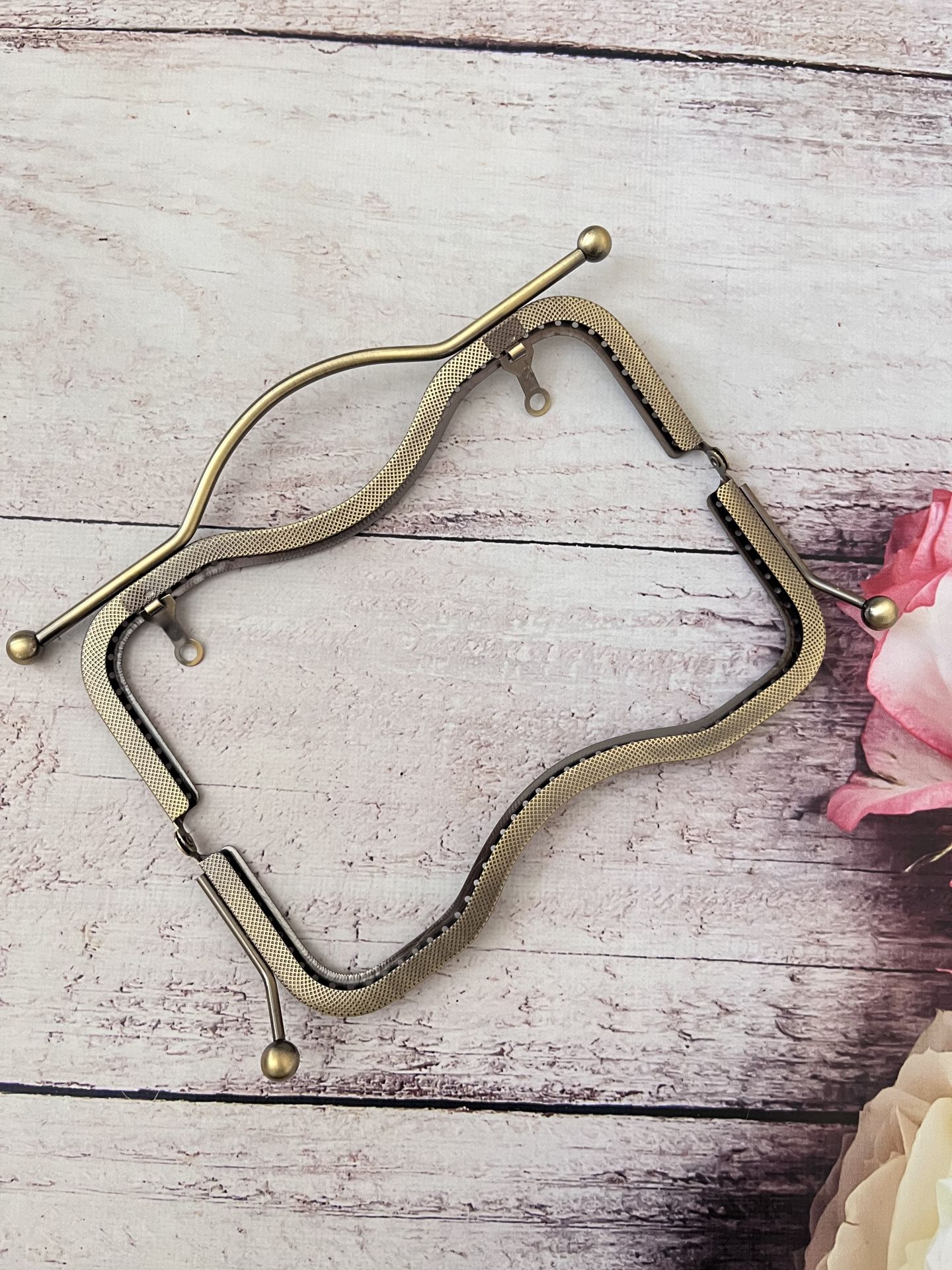 21 CM METAL ÇANTA KULPU   MODEL M-13 Antik