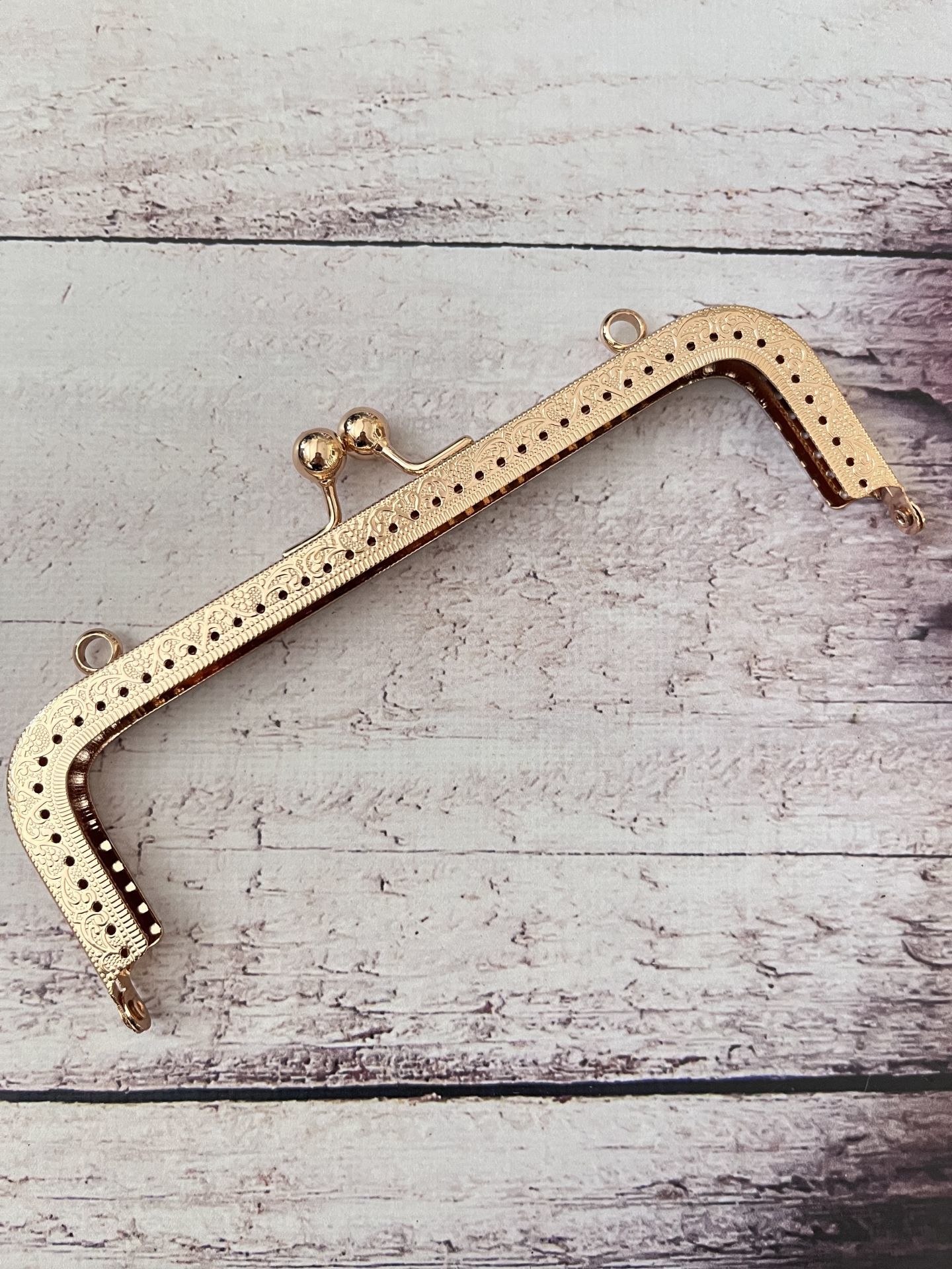 18.50 CM METAL ÇANTA KULPU   MODEL M-11 Gold