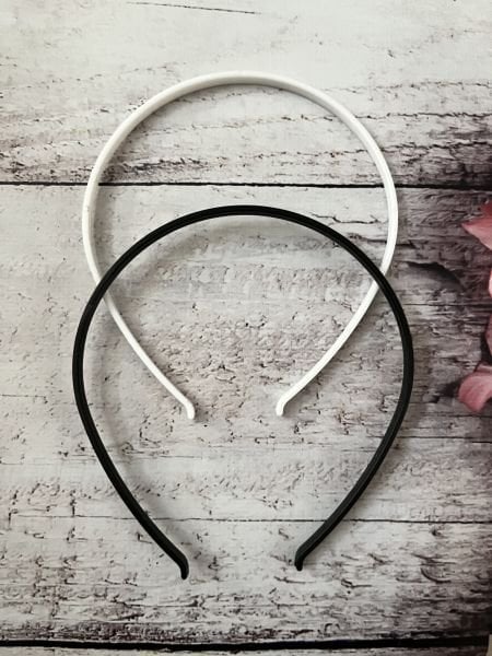 6 MM PLASTİK TAÇLAR