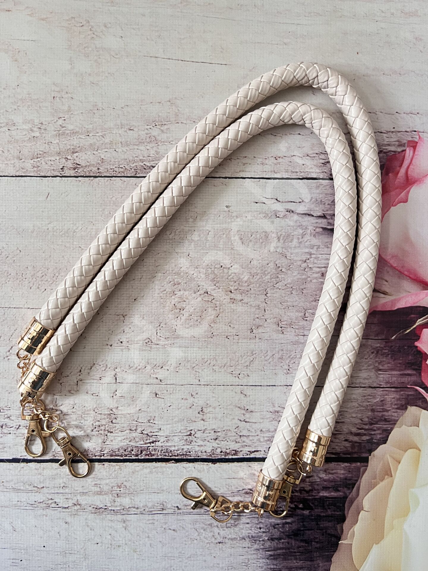 DERİ ÖRME SAP 60 CM 1 ÇİFT GOLD KANCALI KREM