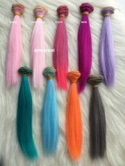 SENTETİK DÜZ SAÇ  20 CM