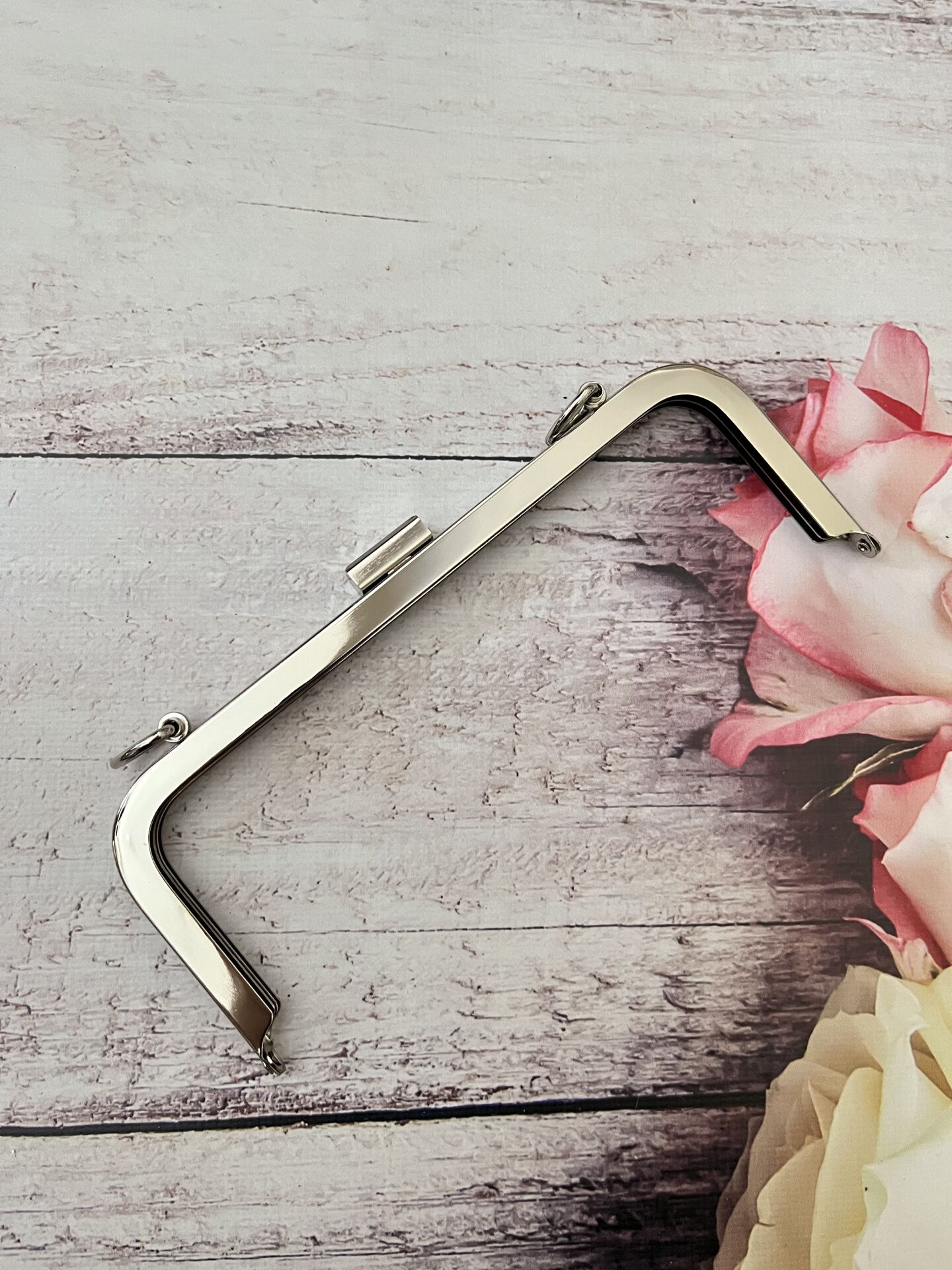 METAL İÇTEN VİDALI BURS 21 CM Gümüş
