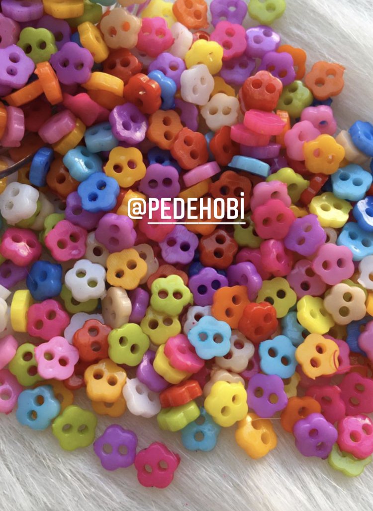 6 MM ÇİÇEK  DÜĞME KARIŞIK RENK 10 ÇİFT