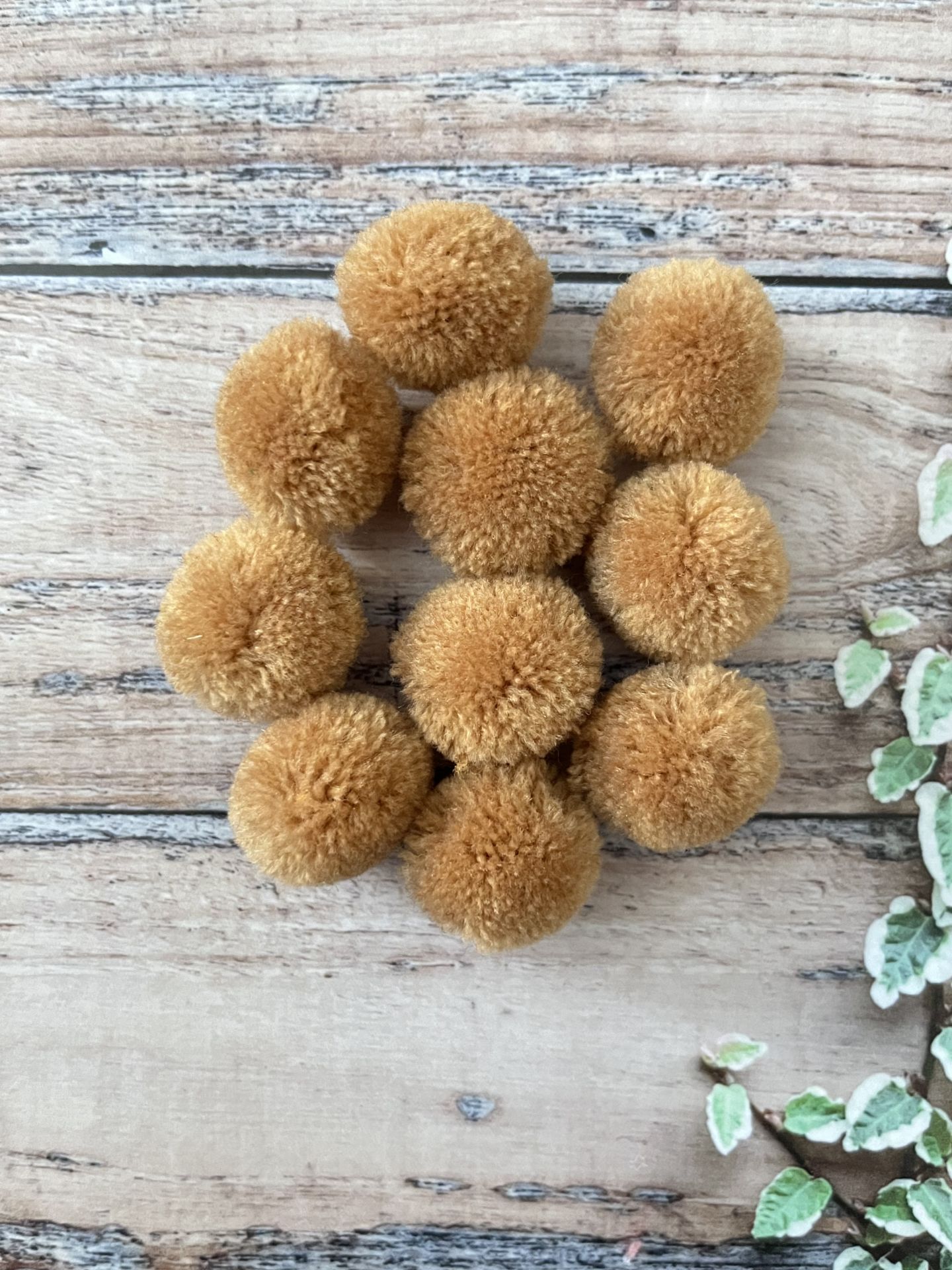 3 CM PONPON 10’ LU PAKET SÜTLÜ KAHVE