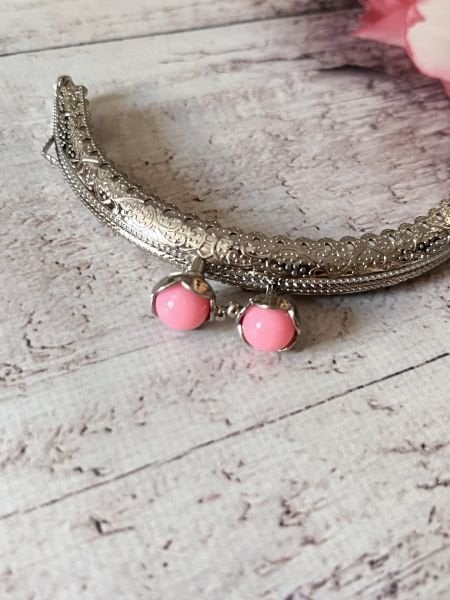 pembe