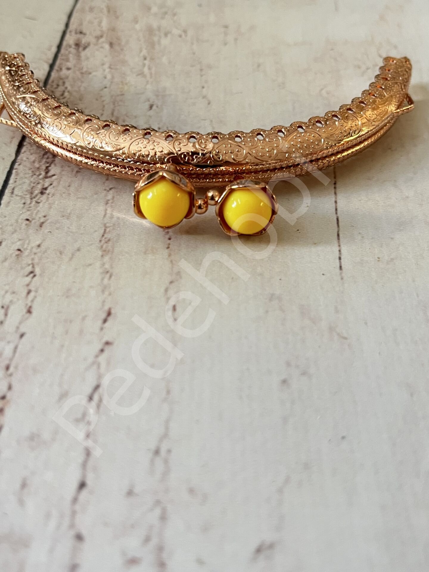 ÇİÇEK TOKALI CÜZDAN KLİPSİ OVAL GÜMÜŞ 10,5 CM Sarı