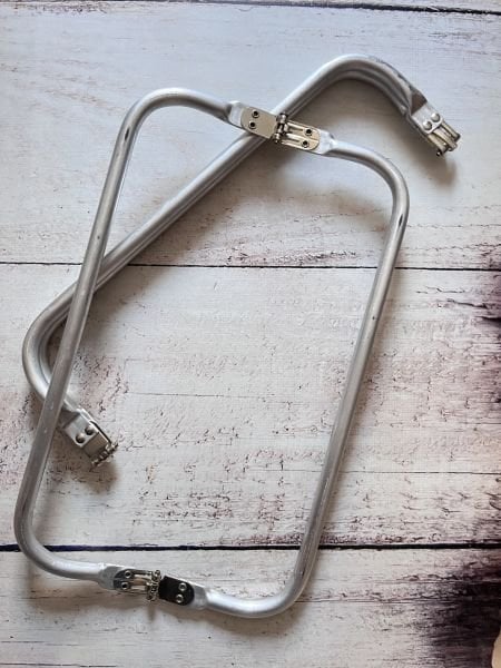 METAL GİZLİ BURS 30 CM VİDALI 1 ADET